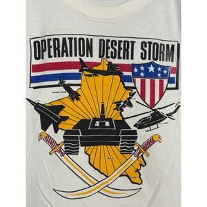 Operation Desert Storm T-Shirt Mens White Crew Neck Medium Vintage 90s Iraq Army